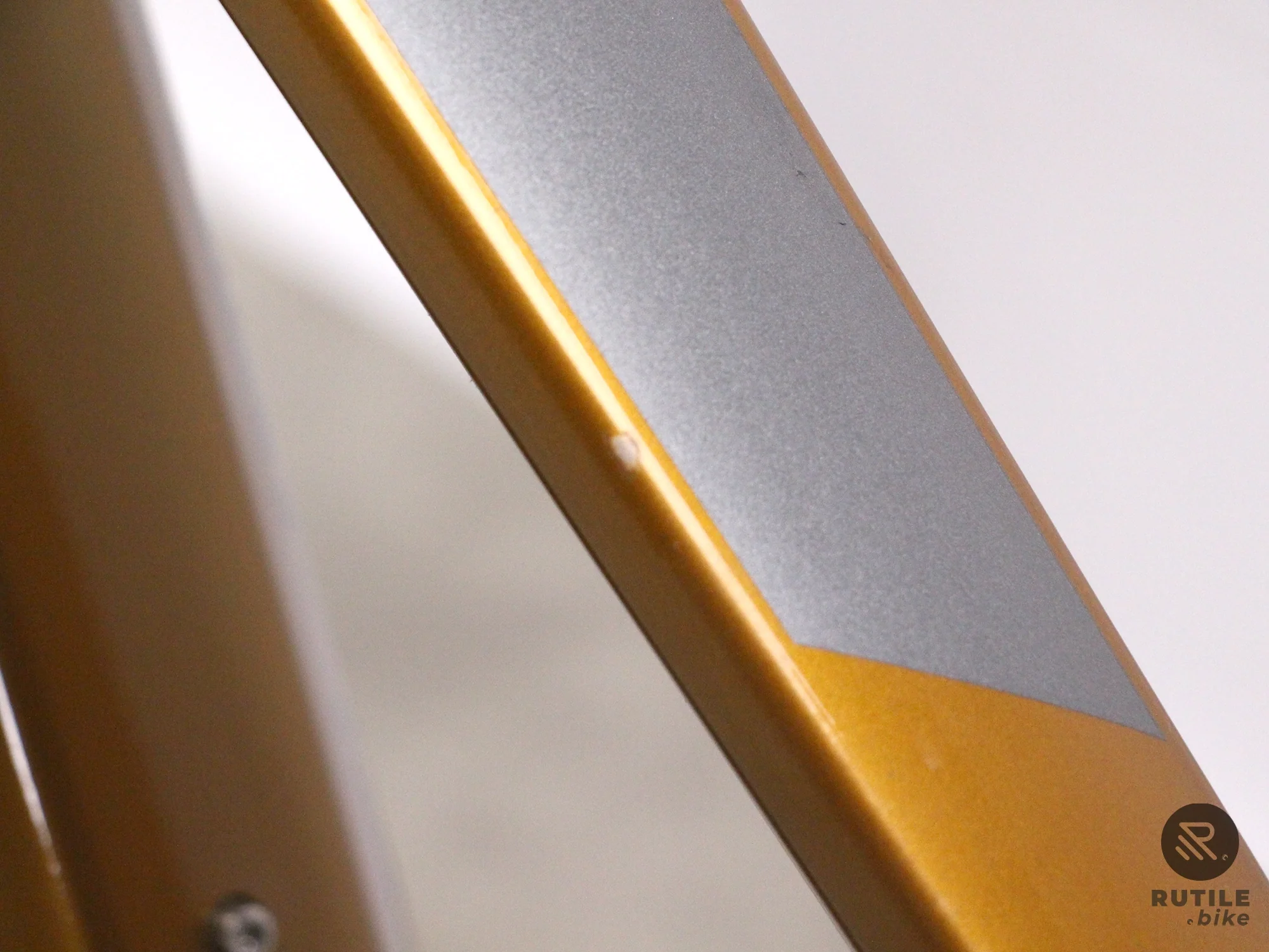 Centurion Numinis R2700I EP2 Torino GOLD - Image 15