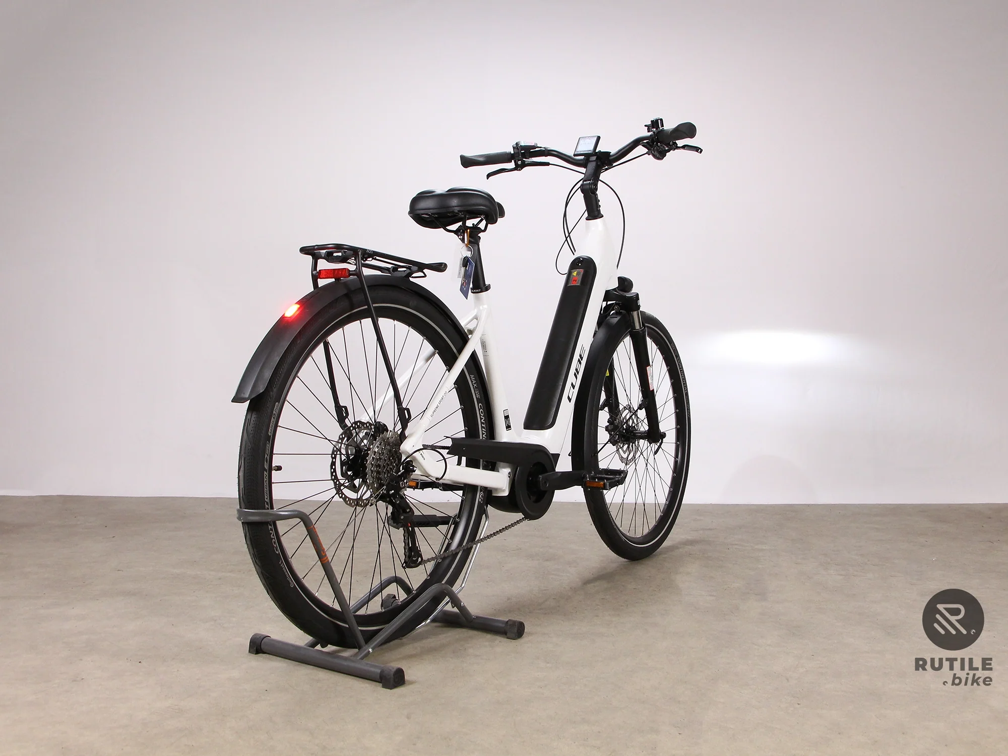 Cube Supreme Sport Hybrid - Image 5