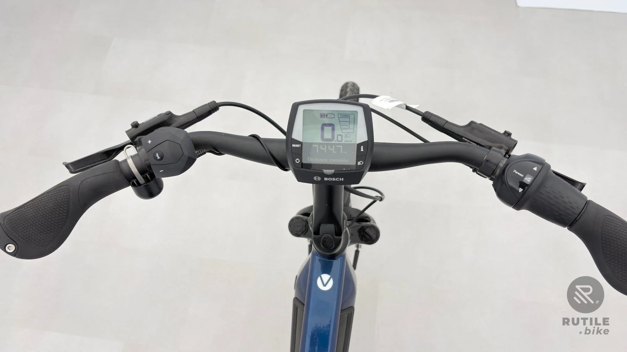 Vélo De Ville AEB 490 - Image 11