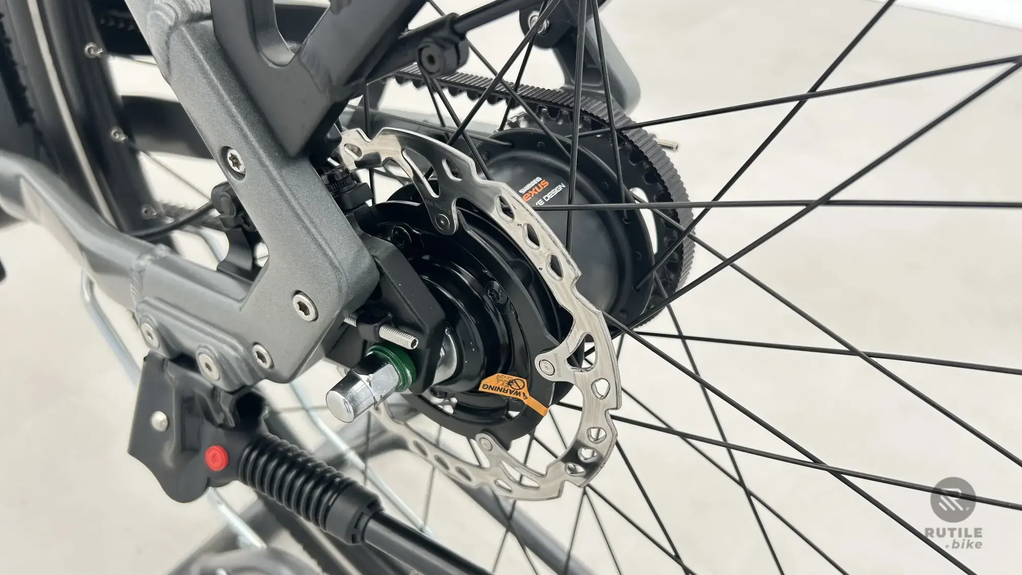 Velo De Ville AEB890 - Image 11